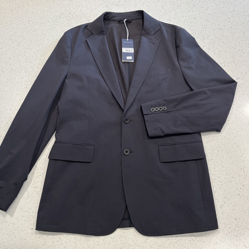Vineyard Vines OTG Lightweight On-The-Go Blazer Dark Night 40L 1J001071 NWT